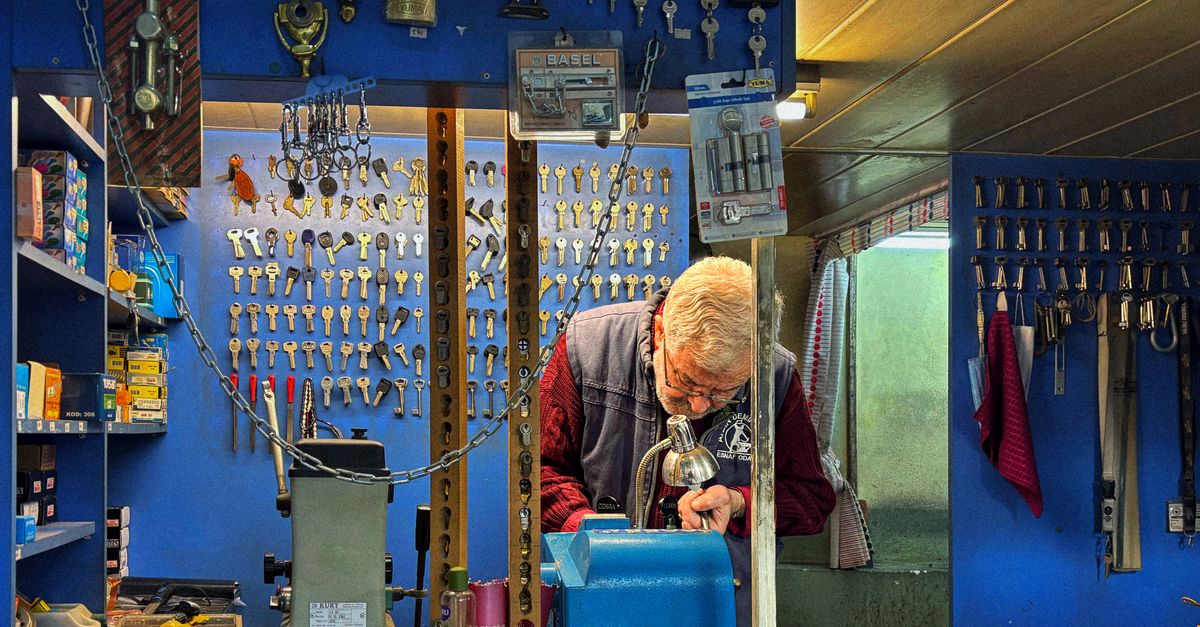 What Should an Emergency Locksmith Actually Cost? — Stanton, CA Locksmith