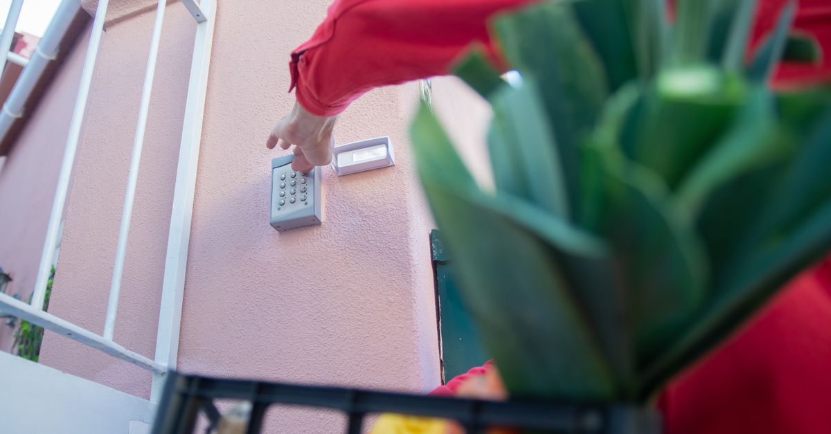 front door lock key — Stanton, CA Locksmith